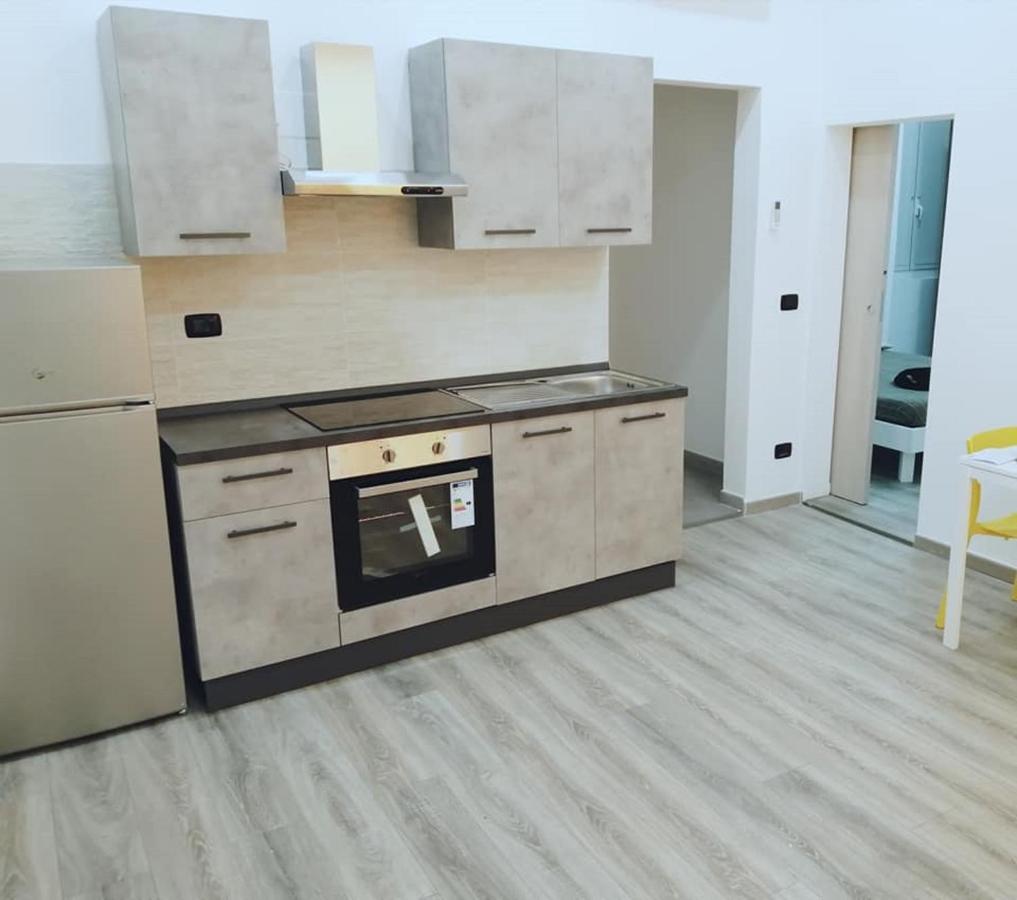 Appartamento Nuovo A 1 Minuto Dal Porto Livorno Dış mekan fotoğraf